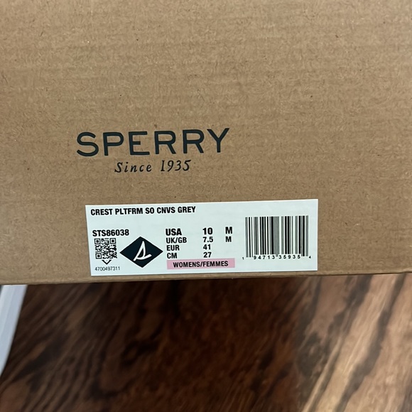 NIB-Sperry crest platform top-sider - Picture 6 of 7